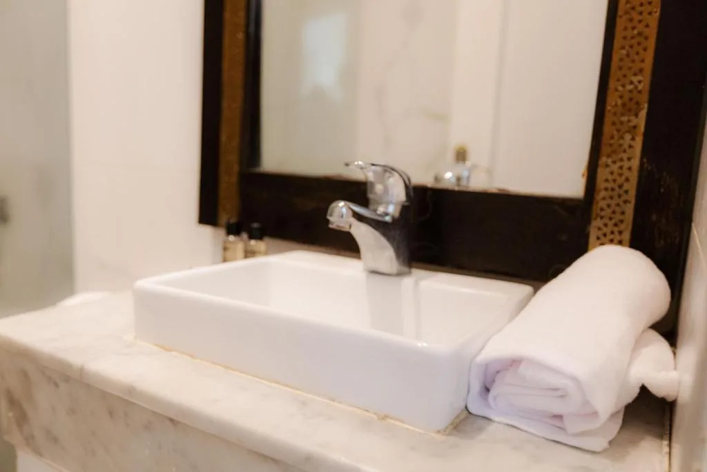 Chambre Triple — Windsor Hotel City Center